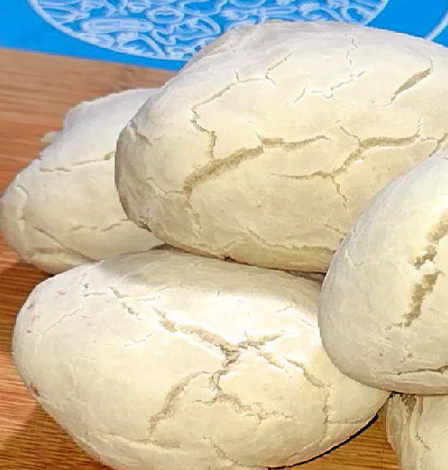 Pão de Polvilho (Sem Trigo, Ovo e Leite)