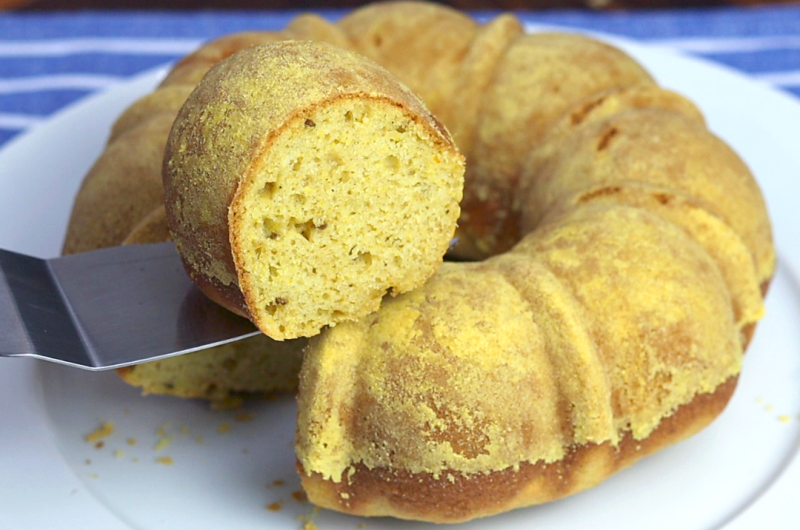 Bolo de Fubá com Batata Doce
