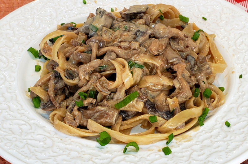 Macarrão ao Molho de Cogumelos