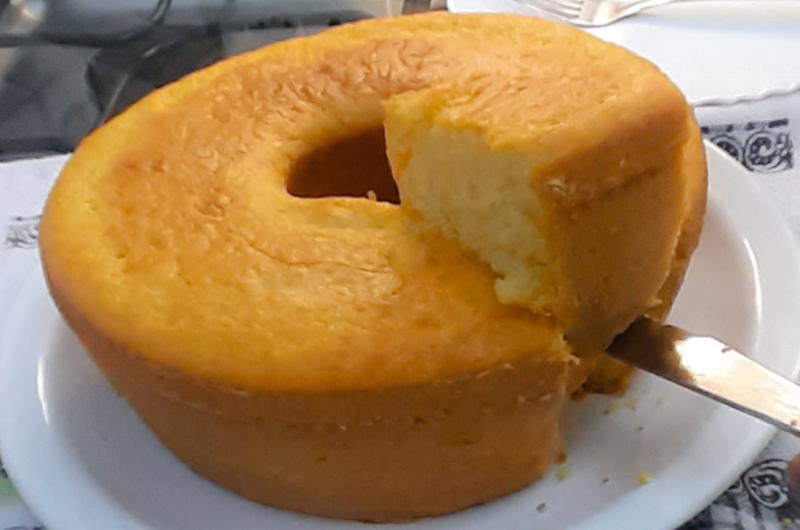Bolo de Leite Condensado sem Batedeira