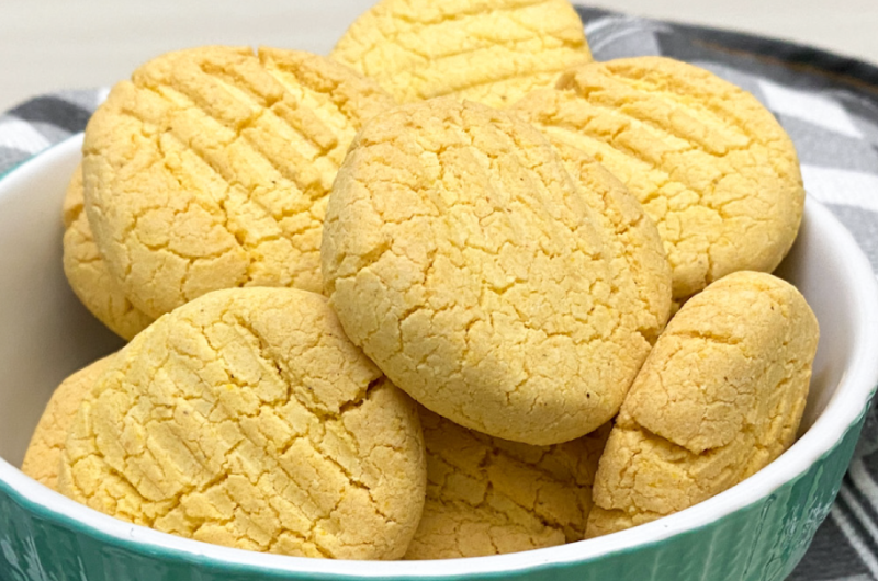 Broa de fubá