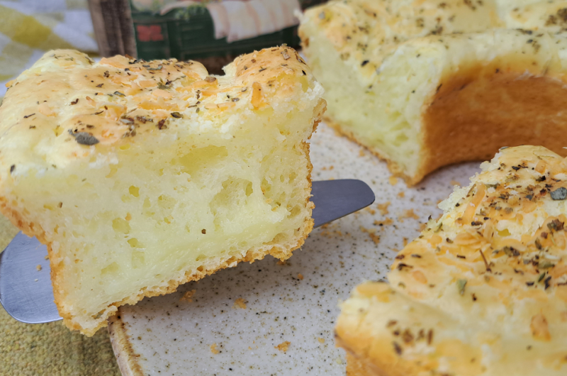 Bolo Pão de Queijo de Liquidificador