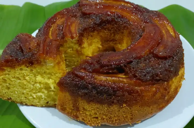 Bolo de Banana Caramelizada
