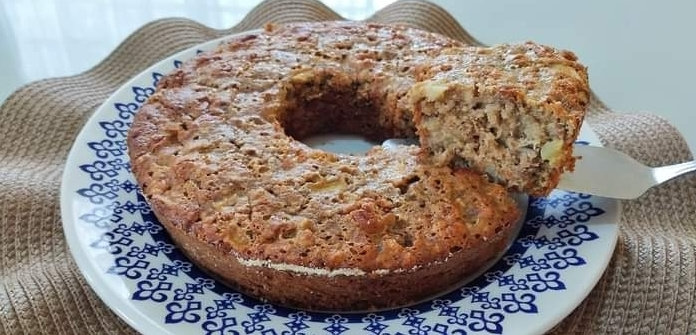 Bolo de Banana e Maçã com Aveia
