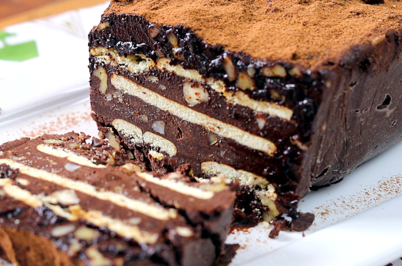 Torta Russa (Torta de Chocolate com Nozes)
