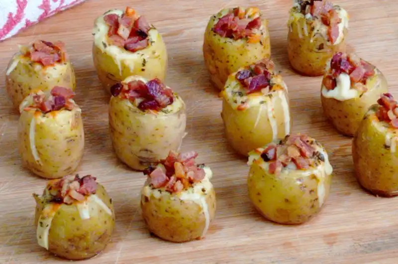 Batatinhas Recheadas com Requeijão e Bacon