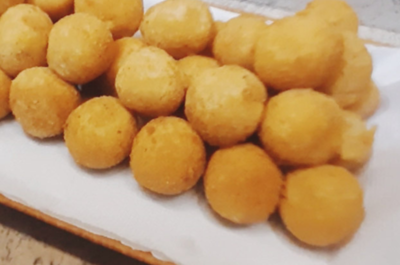 Bolinha de Queijo