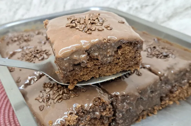 Bolo de Nescau Fofinho e Molhadinho