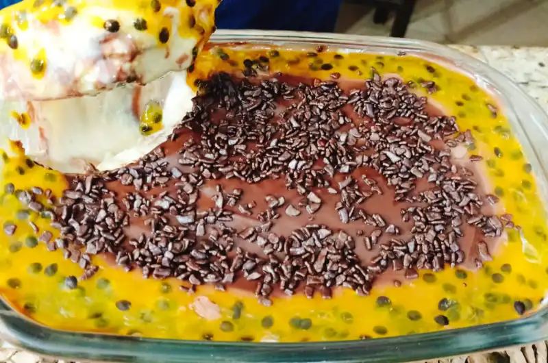 Pavê de Maracujá com Chocolate