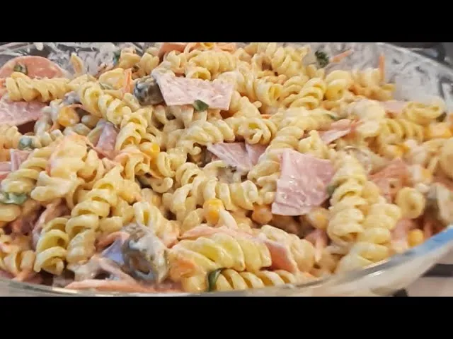 Salada de Macarrão