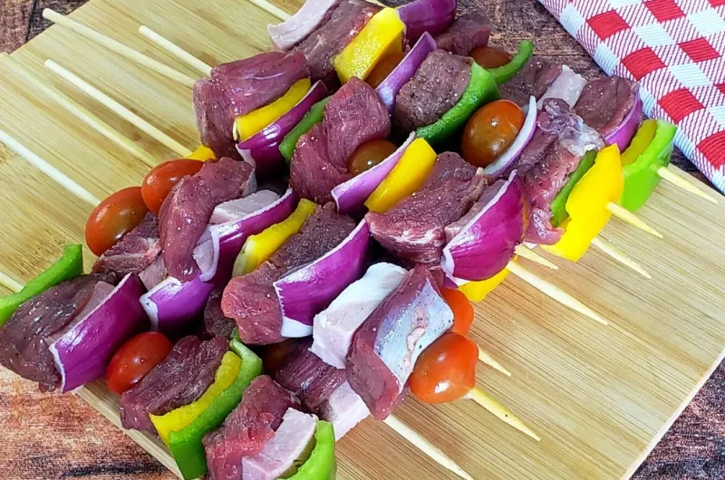 Espetinho de Carne com Legumes