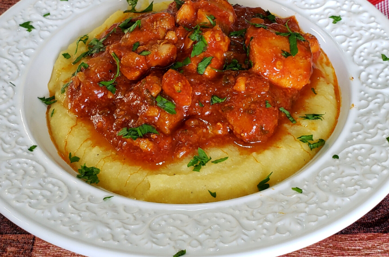 Frango ao Molho com Polenta Mole