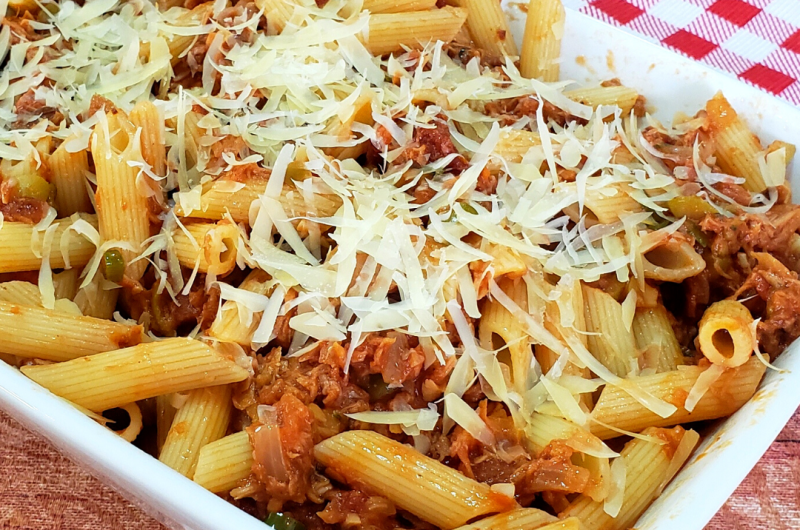 Macarrão Penne com Atum Tomate seco e Azeitonas