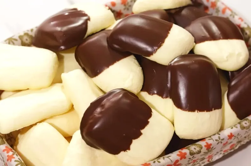 Biscoitos de Coco (Biscoitos Prestígio)