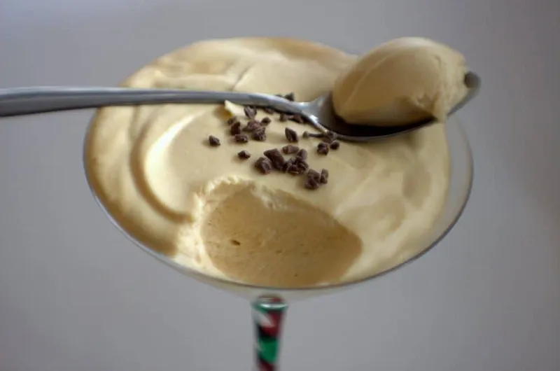 Sobremesa Cremosa Gelada com 2 Ingredientes