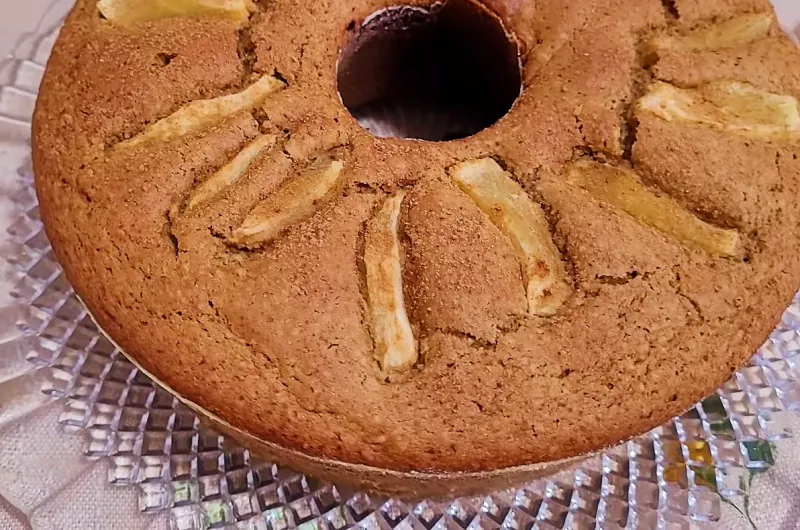 Bolo de Maçã (Sem Glúten e Sem Lactose)