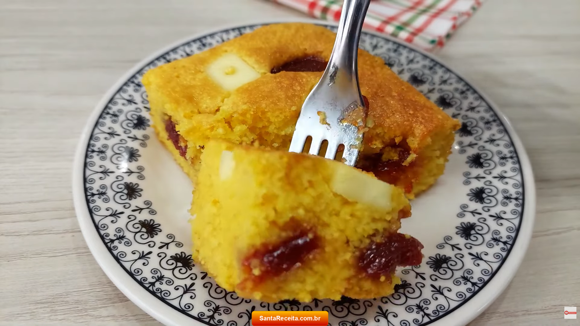 bolodemilhogoiabadaequeijo