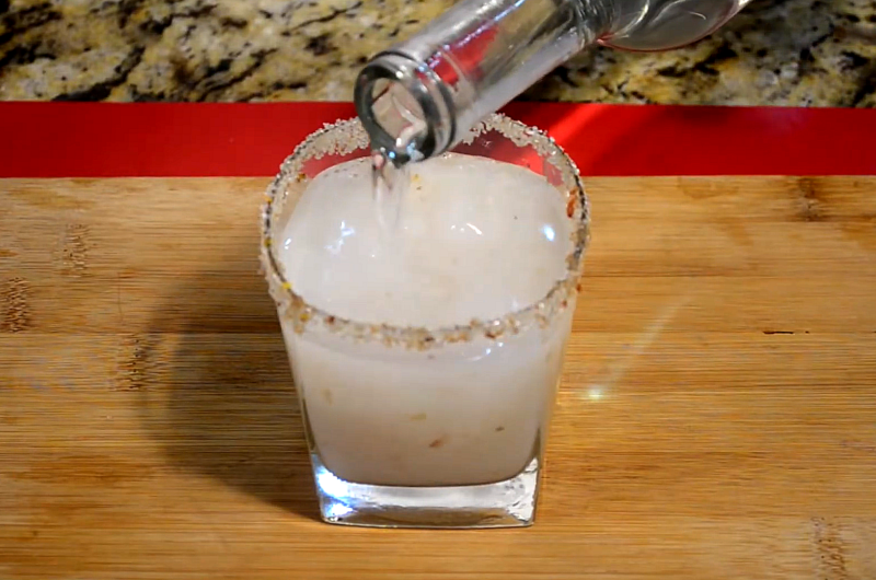 Caipirinha de Lichia