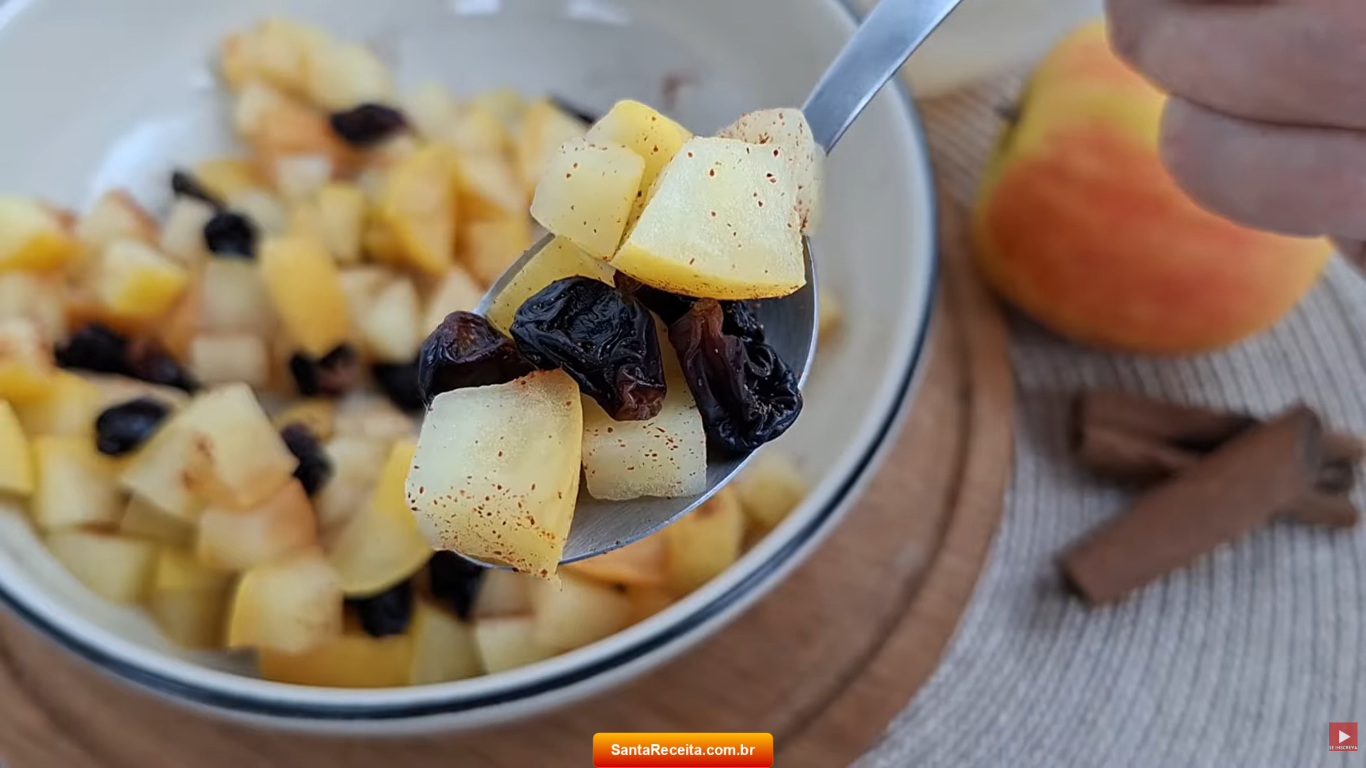 maca-cozida-com-passas