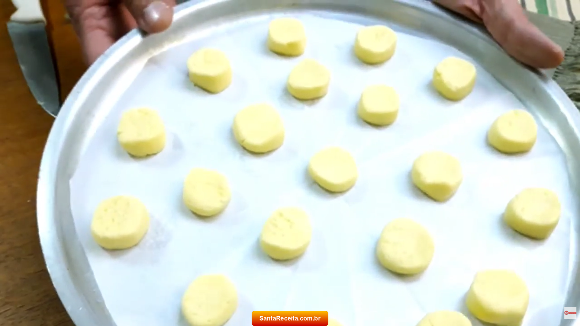 biscoitos-amanteigados-na-assadeira
