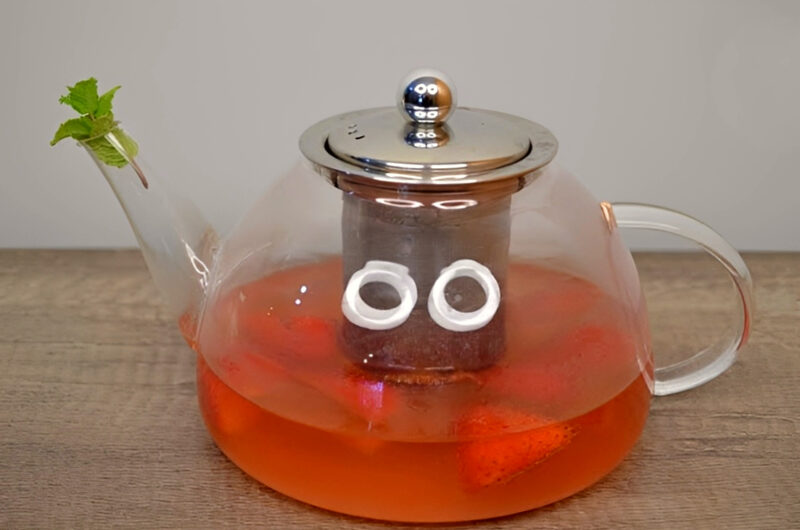 Chá de Morango com Hortelã