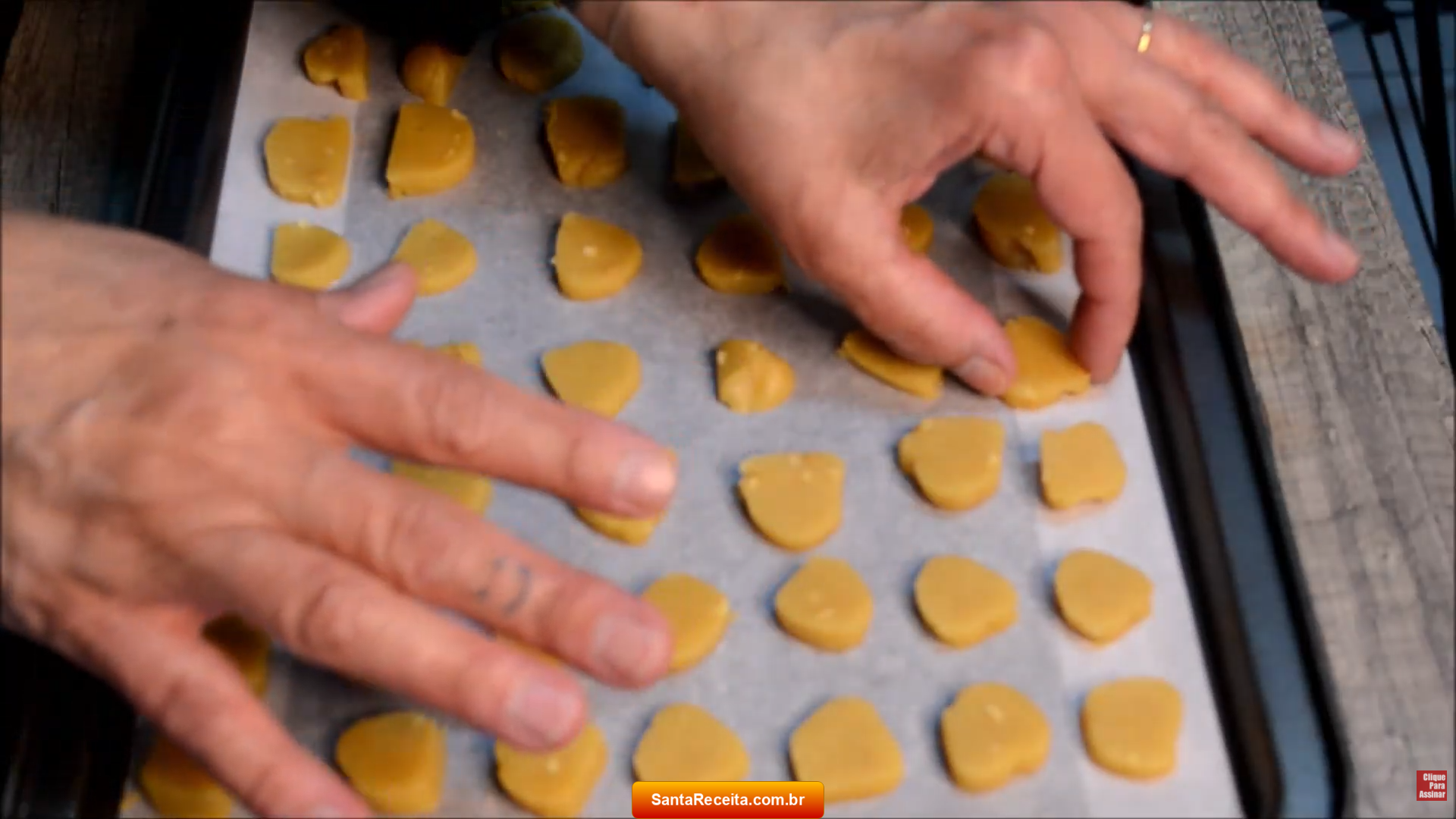 cookies-de-manteiga-de-amendoim-na-assadeira